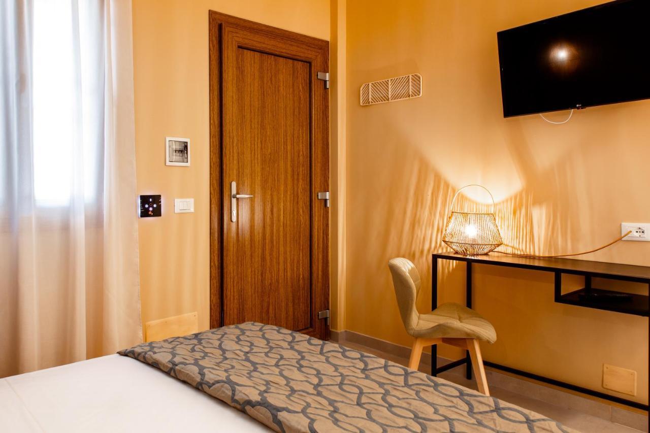 อิน จาร์ดิโน Hotel โฟเชวาราโน ภายนอก รูปภาพ