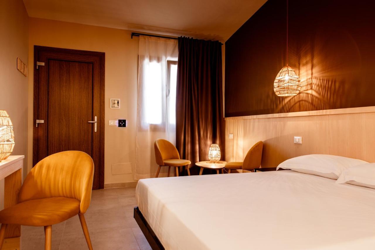 อิน จาร์ดิโน Hotel โฟเชวาราโน ภายนอก รูปภาพ